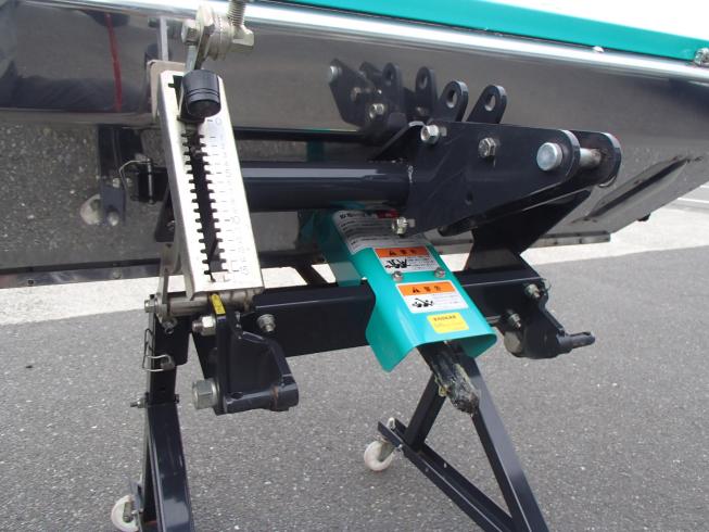 施肥機 LS1608-A 写真５