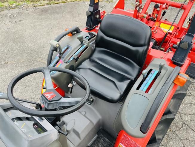 トラクター AF220 HST 写真７