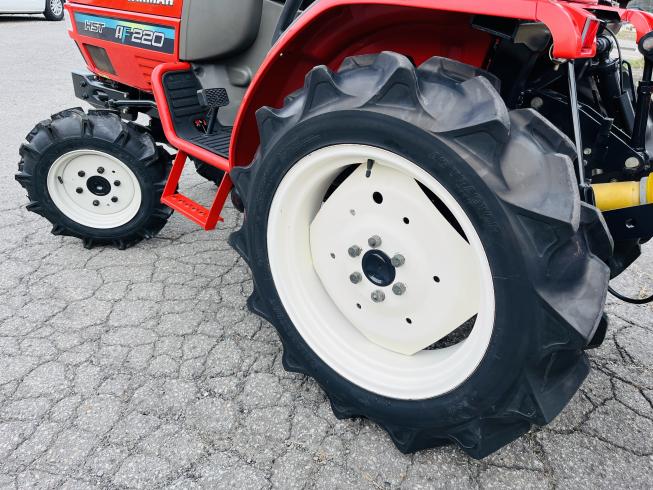 トラクター AF220 HST 写真10