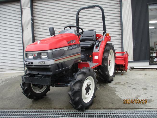 トラクター MT201 写真２