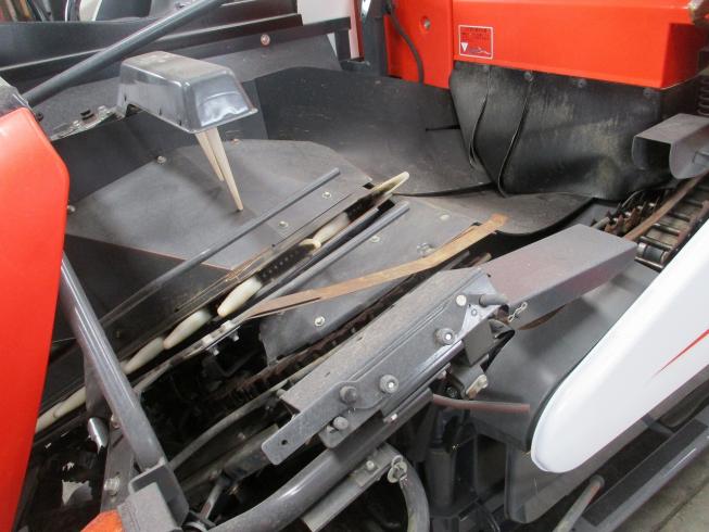 コンバイン ER329-DXW 写真８