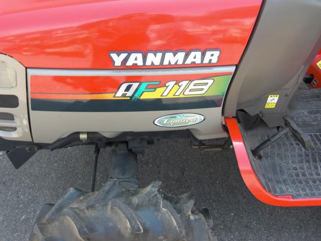 トラクター AF118L-VPUS4　　フル装備 写真11
