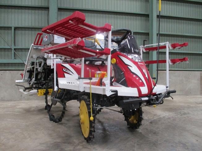 田植機 YR4J 写真２