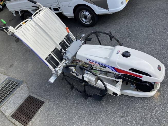 田植機 MP29FDM 写真２