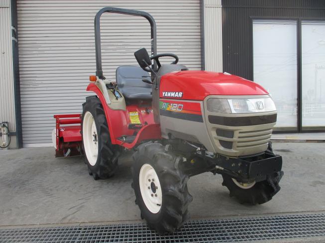 トラクター AF120 写真２