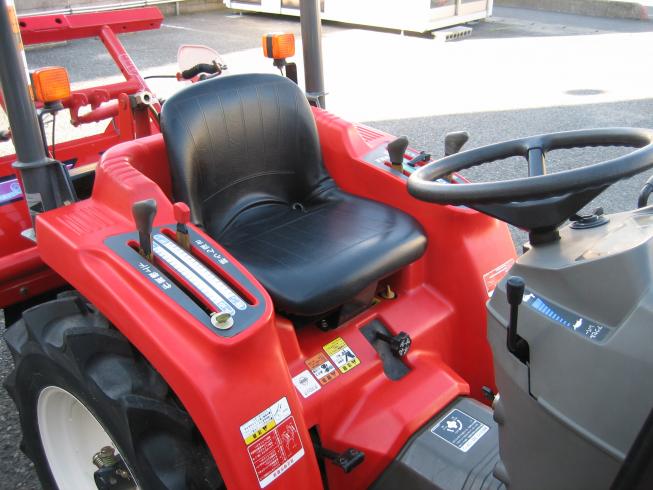 トラクター Ke-1D AS1 写真７