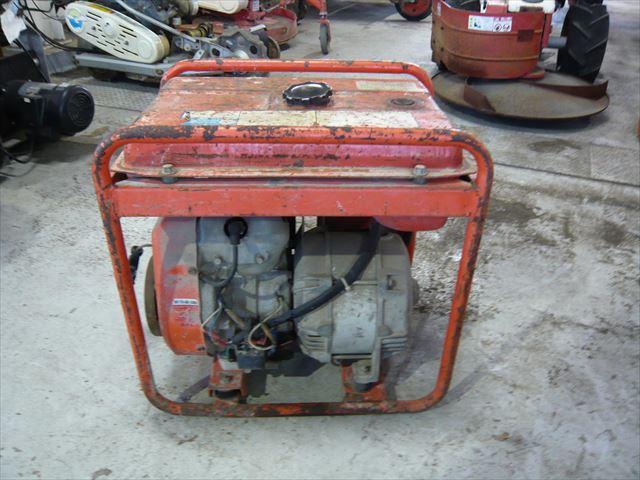 発電機 2600 ① 写真３