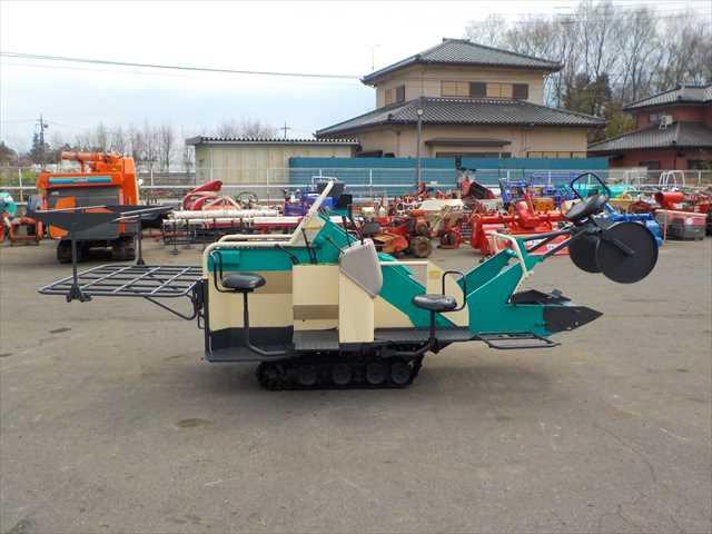 ポテトハーベスタ HQ60J 写真４