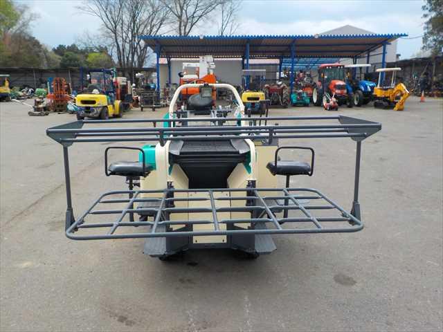 ポテトハーベスタ HQ60J 写真３