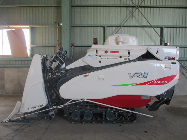 コンバイン V211 写真３