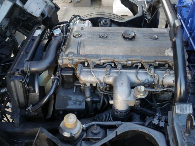 トラック KK-FE73EEN 写真８