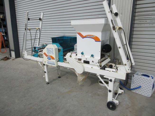 播種機 SR-232KRW 写真２