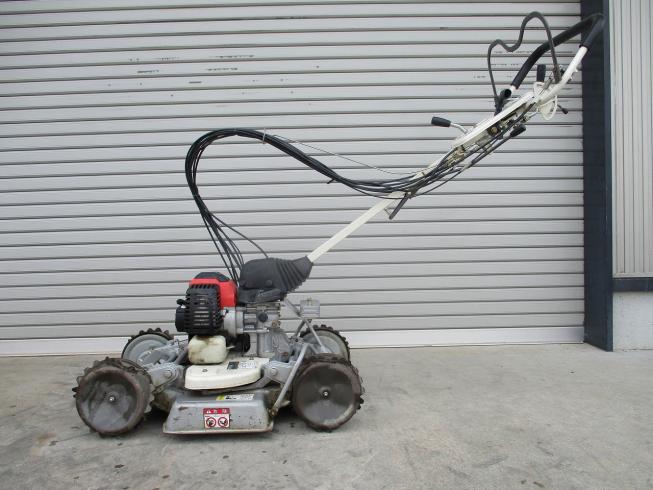 草刈機 AZ550 写真３