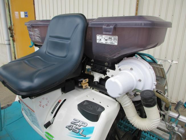 田植機 ZP45L 写真６