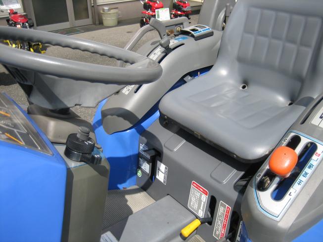 トラクター THS20-UKXZA4L 写真８