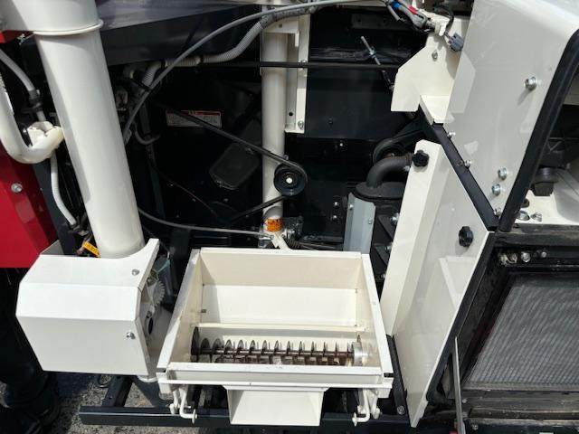 コンバイン Ee211W 写真７