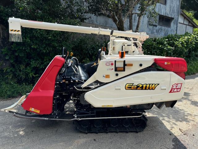 コンバイン Ee211W 写真４