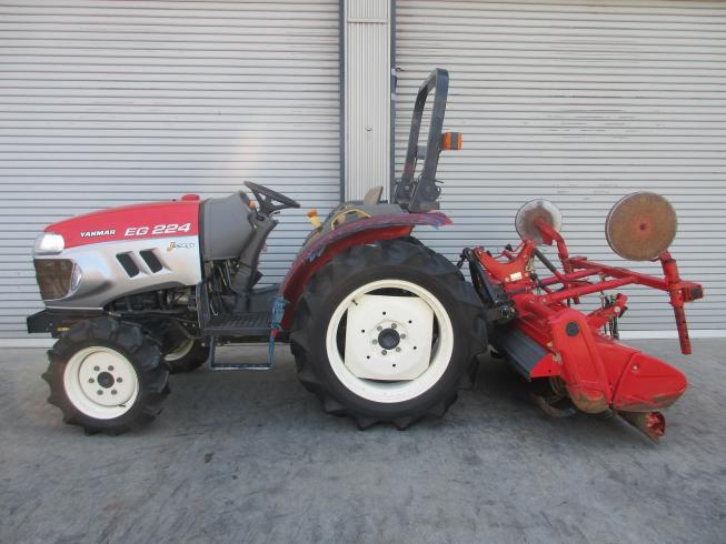 トラクター EG224 J-change 写真３