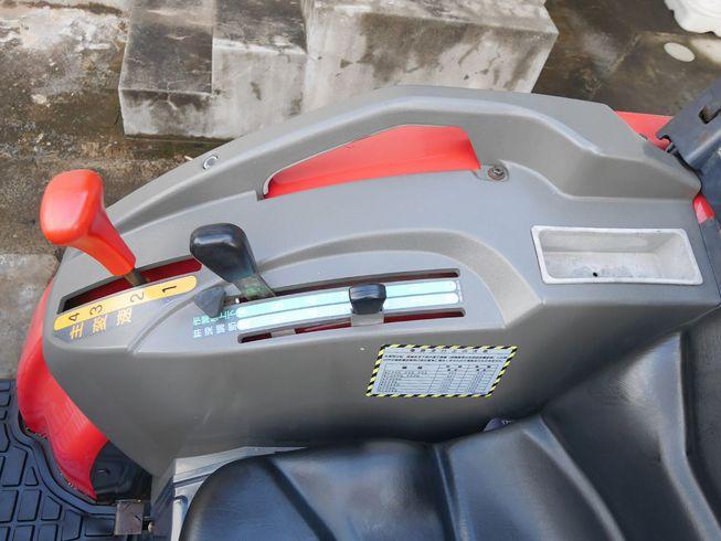 トラクター EF220 写真７