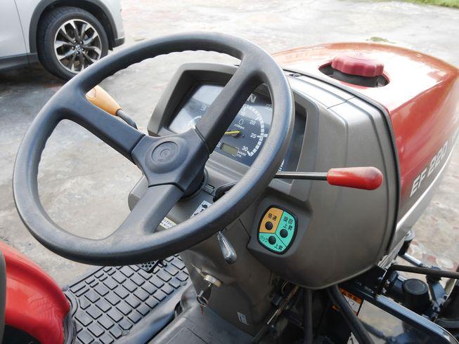 トラクター EF220 写真５