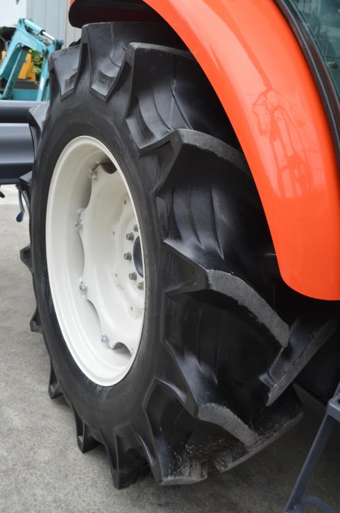 トラクター MR65QMAXUL1+RF24C 写真５