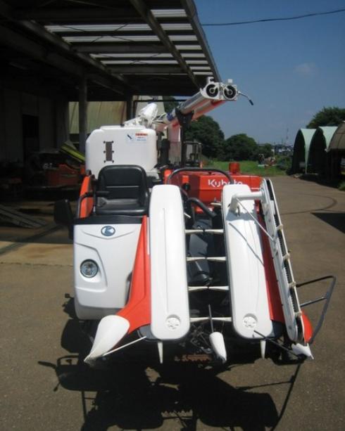 コンバイン KR217 写真２