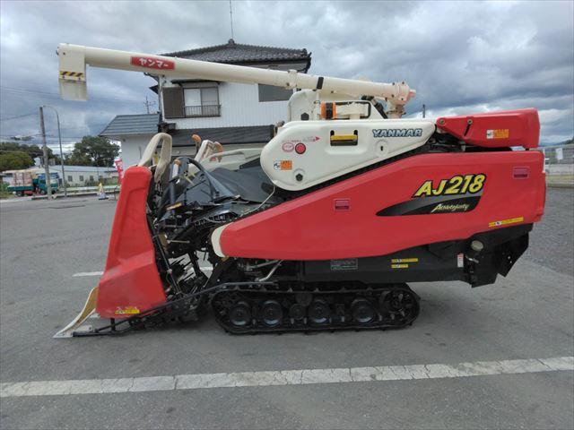 コンバイン AJ218 写真４