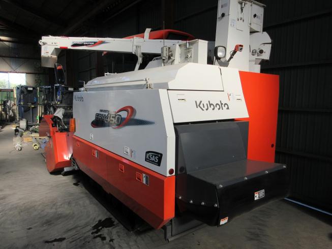 汎用コンバイン ERH450CG 写真５