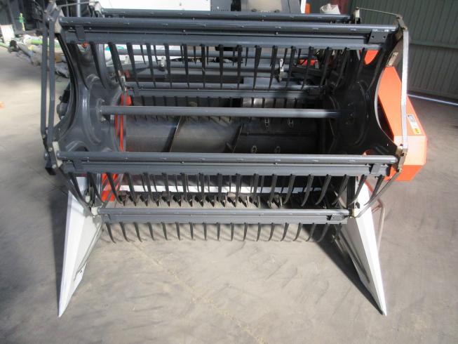 汎用コンバイン ERH450CG 写真８