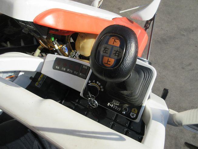 コンバイン AR320 写真６