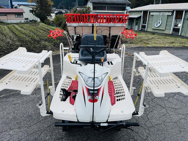 田植機 RJ4 写真３