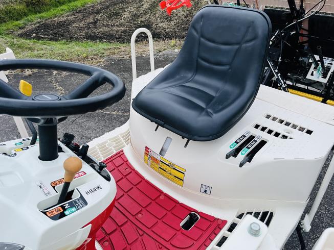 田植機 RJ4 写真８