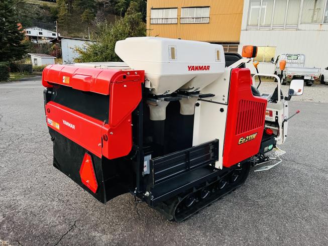 コンバイン Ee211W 写真５