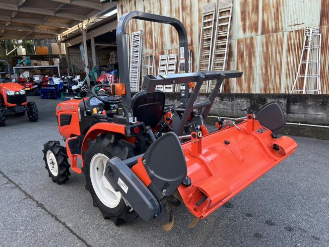 トラクター B17XBSMAG RF13 写真３