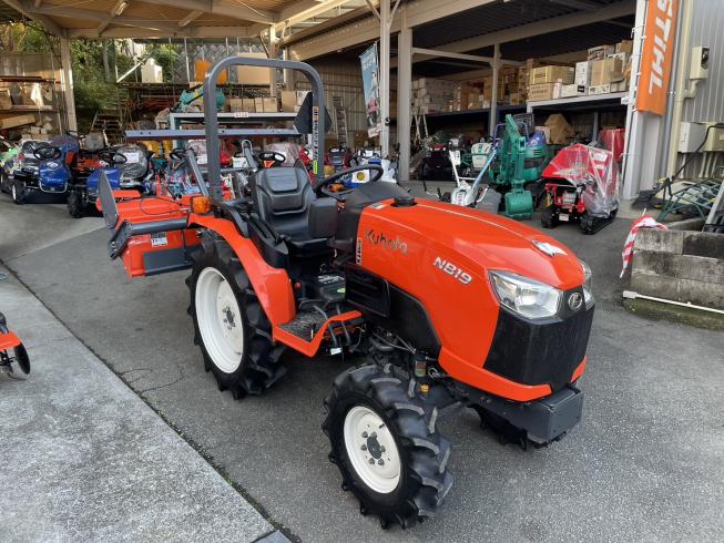 トラクター NB19MARF14 写真２