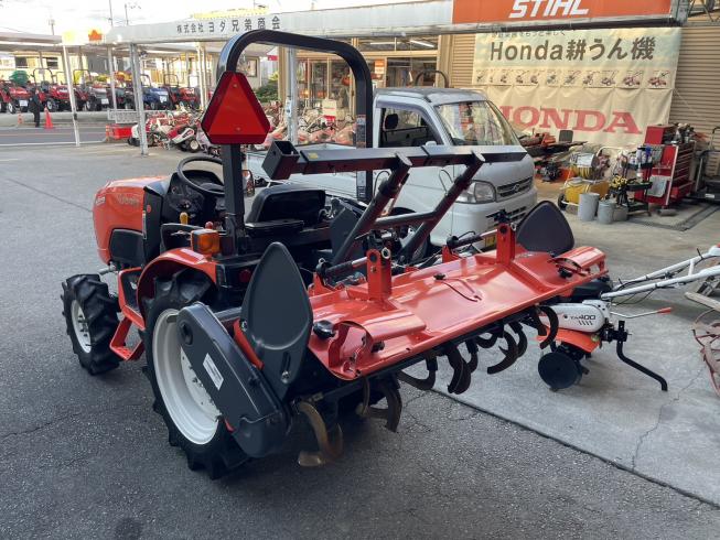 トラクター NB19MARF14 写真４