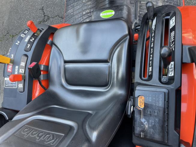 トラクター NB19MARF14 写真６