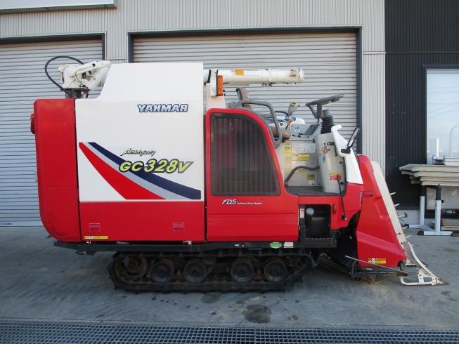 コンバイン GC328V 写真３