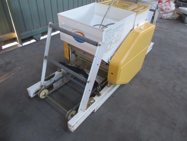 播種機 HI-7 写真２