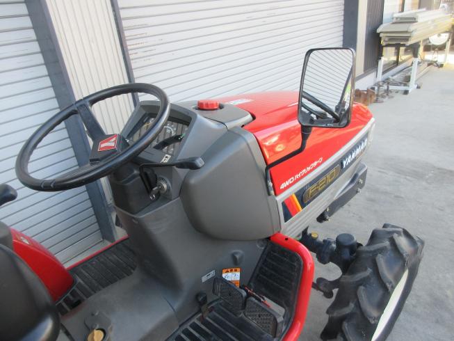 トラクター F210 写真８