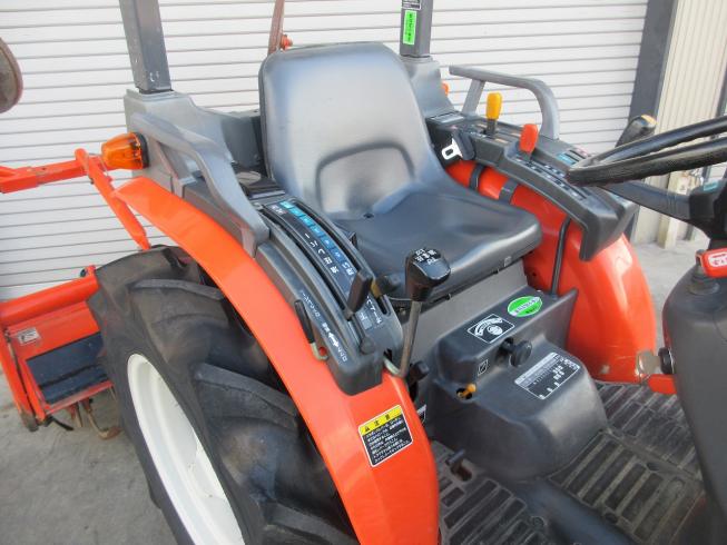 トラクター GB200 写真５