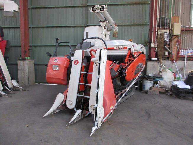 コンバイン R216S-DLW 写真２