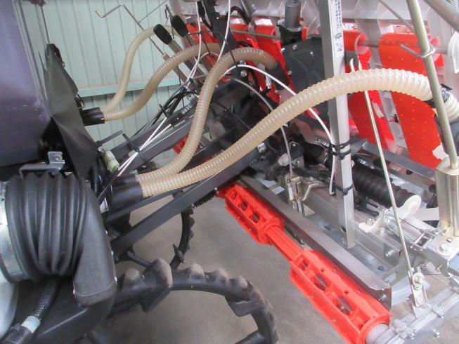 田植機 AW4-GF 写真９