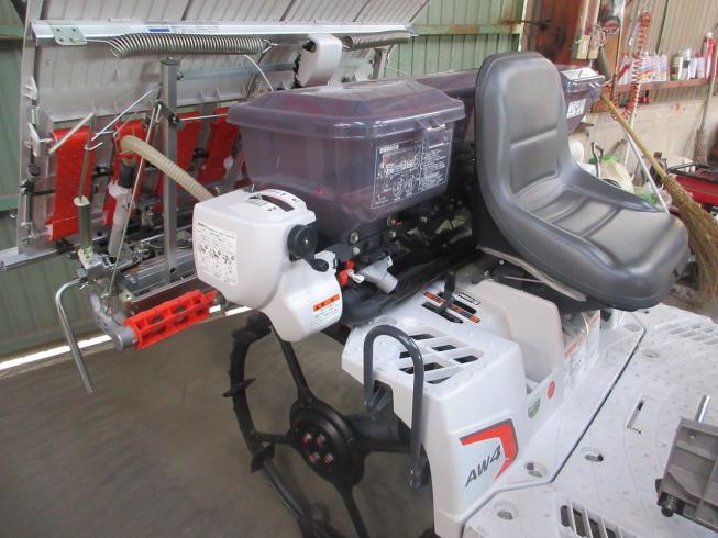 田植機 AW4-GF 写真７