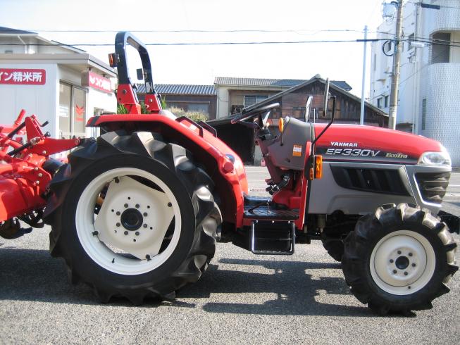 トラクター EF330V XUHK7 写真５