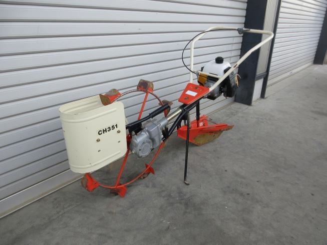 溝切機 CH351 写真３