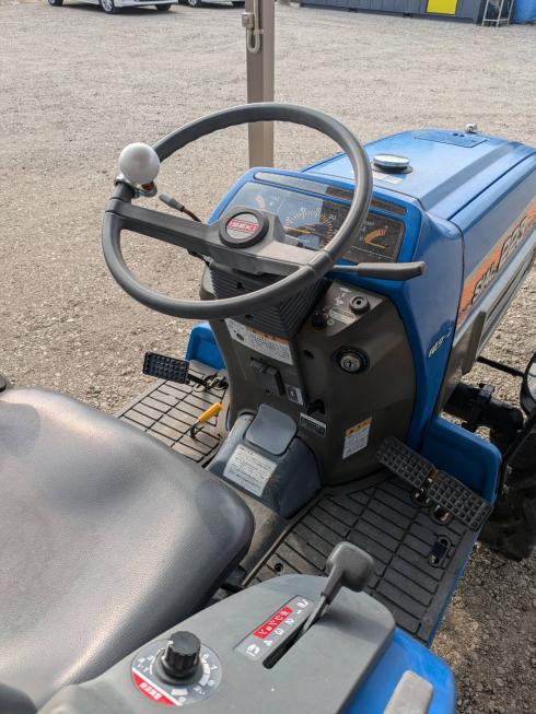 トラクター TF223 写真５