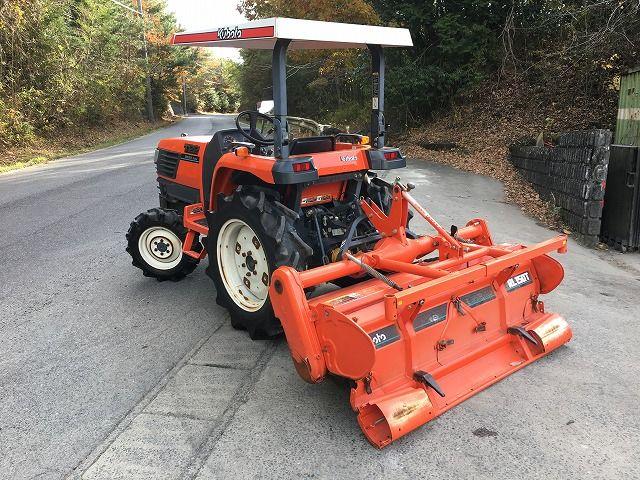 トラクター T22 写真２