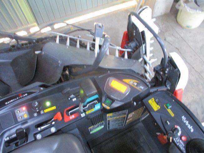 コンバイン ER217GW（結束機付） 写真８