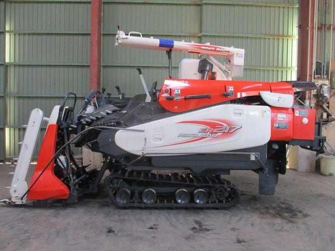 コンバイン ER217GW（結束機付） 写真３